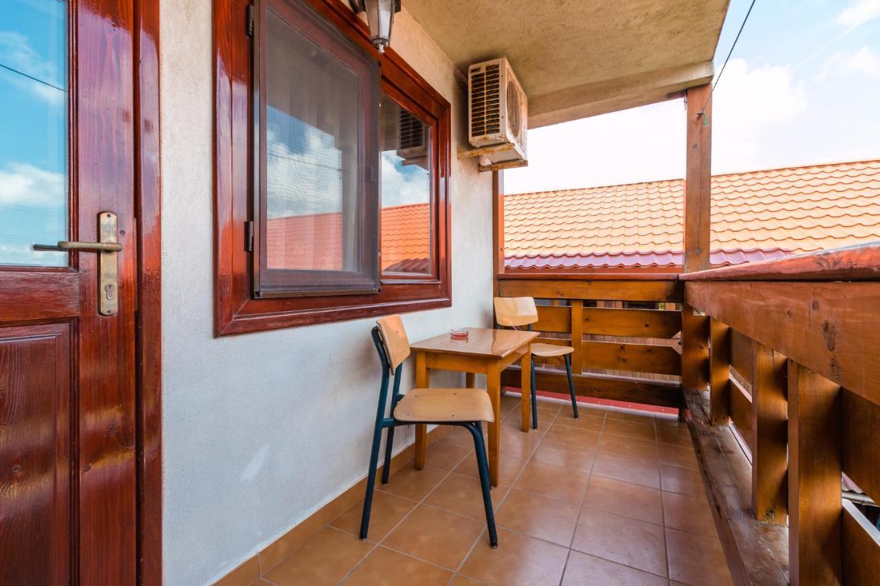 Hotel Casa Luca Vama Veche Zewnętrze zdjęcie