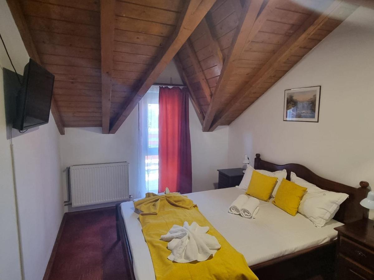 Hotel Casa Luca Vama Veche Zewnętrze zdjęcie