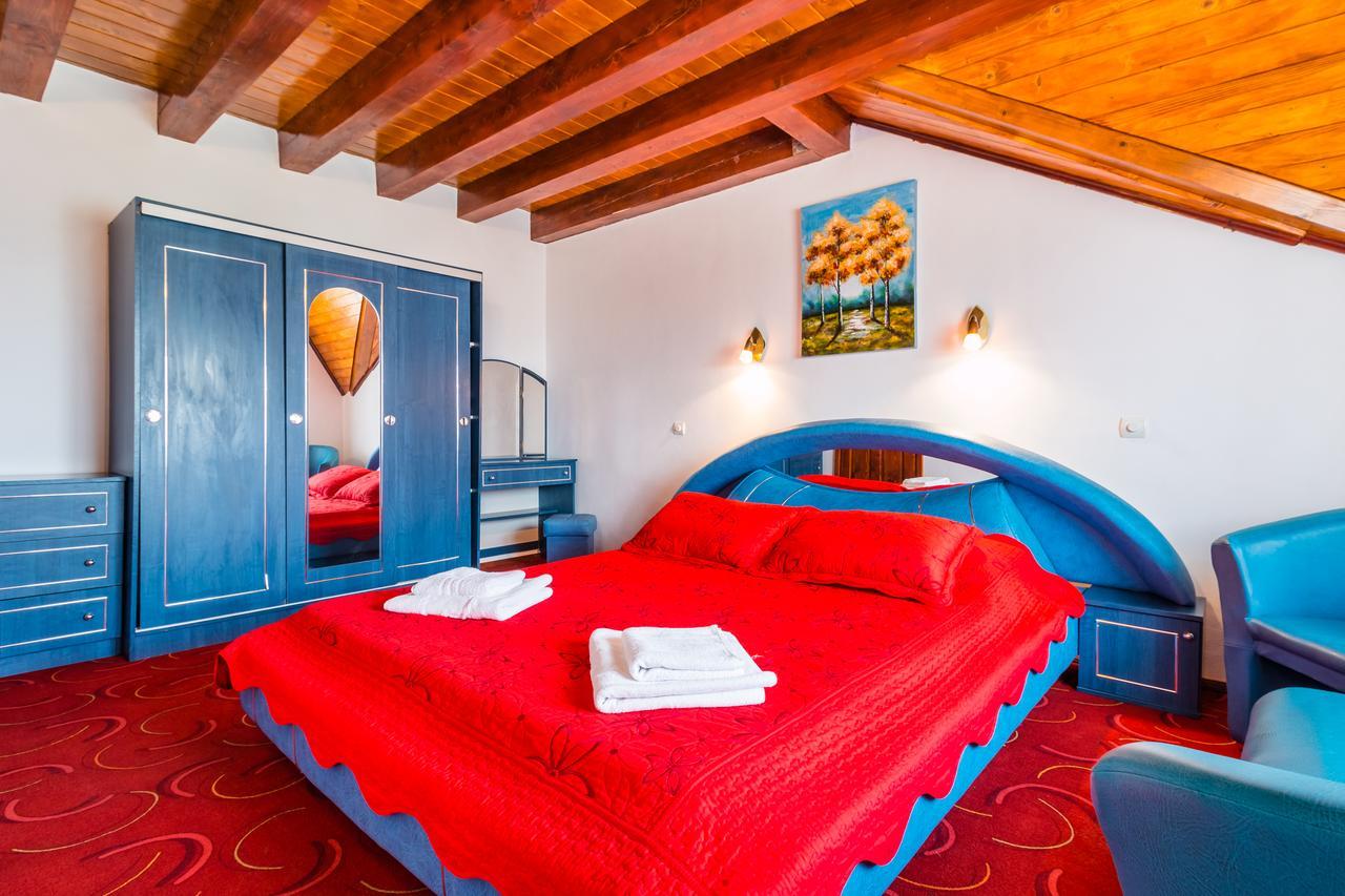 Hotel Casa Luca Vama Veche Zewnętrze zdjęcie